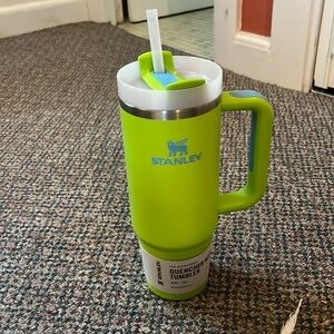 Stanley Quencher H2.0 Tumbler with Straw Handle 30 oz Lime Neon Green